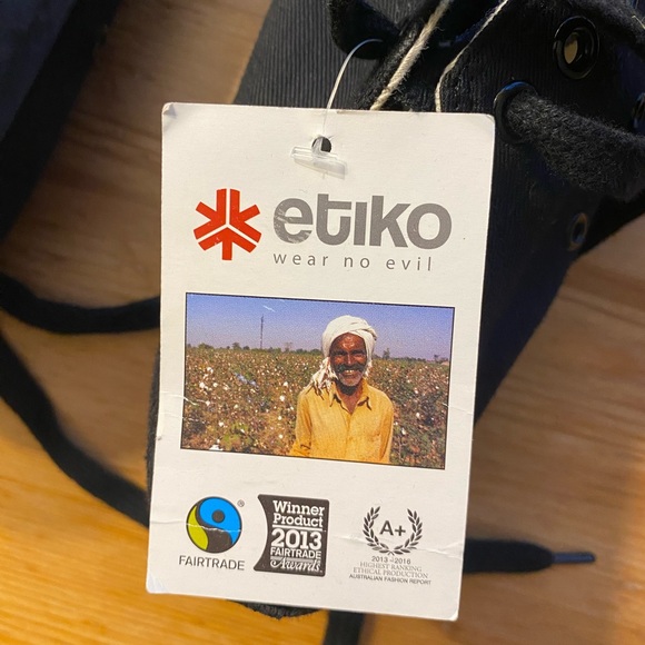 ETIKO NEW WITH TAGS eco friendly black shoes men’s 42/8 - Picture 3 of 4